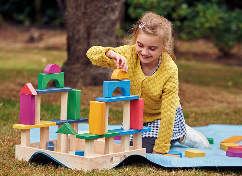 Speelblokken - tickit Rainbow Wooden Jumbo Block Set - hout - regenboogkleuren - met opbergtray - loose parts - set van 54 assorti