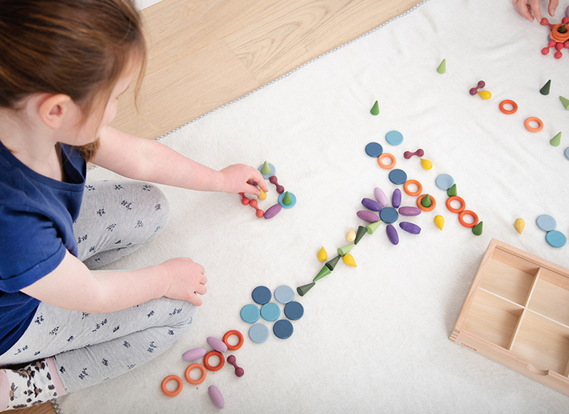 Loose parts - tickit - schatten sorteerkist - set van 109