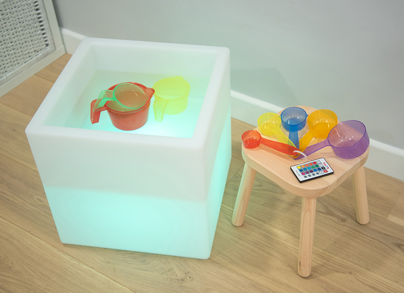 Lichttafels - tickit - light cube watertable - per stuk