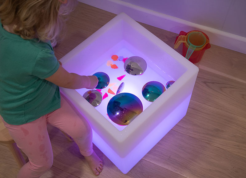 Lichttafels - tickit - light cube watertable - per stuk